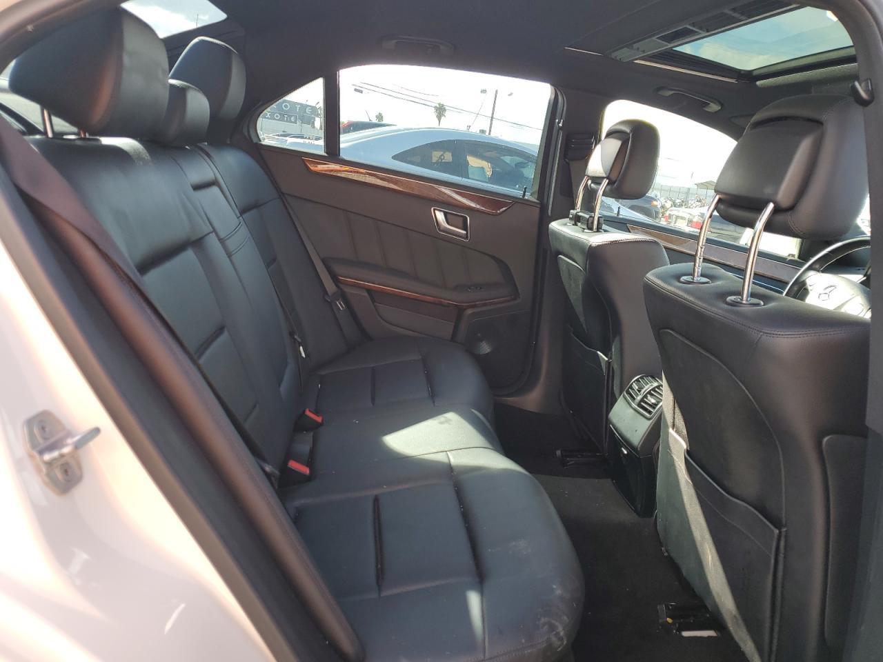 2012 MERCEDES-BENZ E-Class