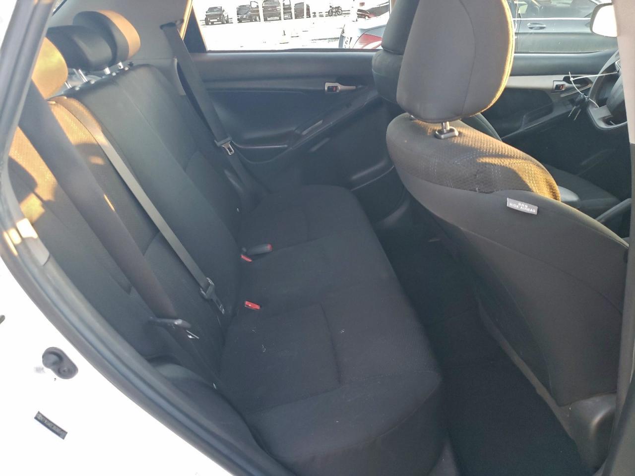 2011 TOYOTA COROLLA