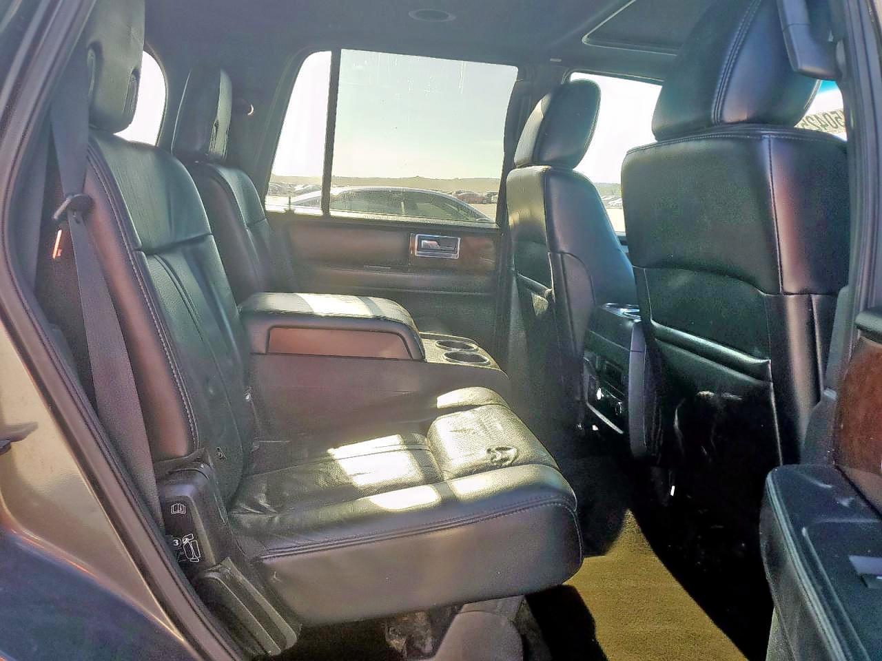 2015 LINCOLN Navigator