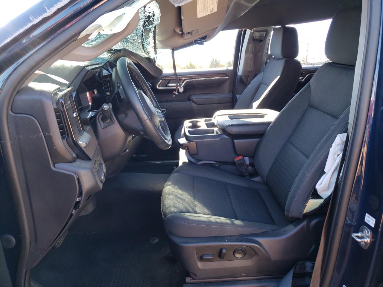2023 CHEVROLET Silverado