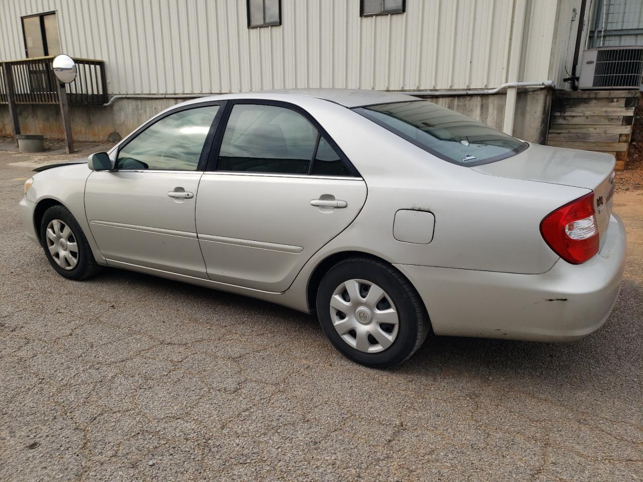 2004 TOYOTA CAMRY