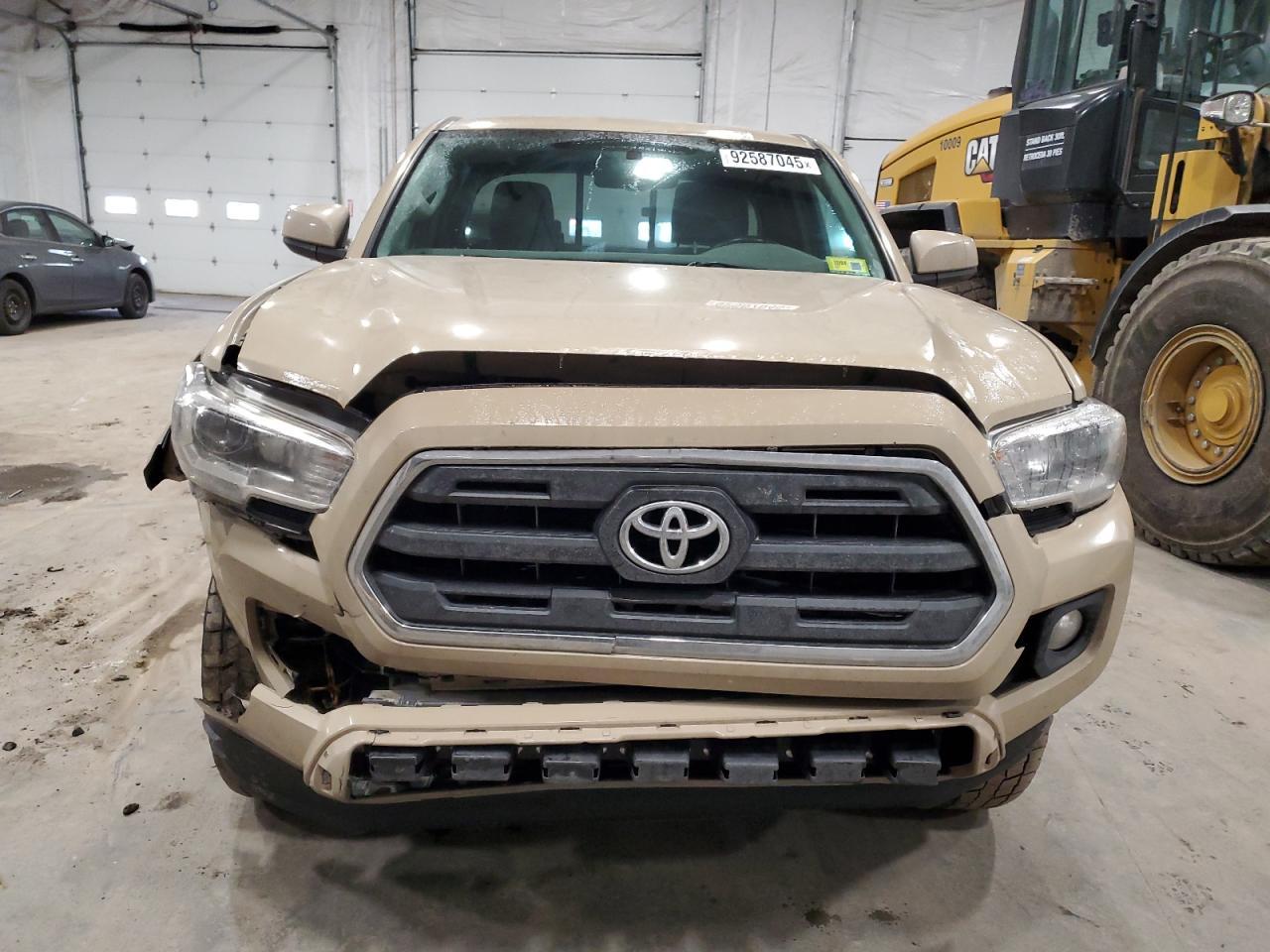 2017 TOYOTA TACOMA