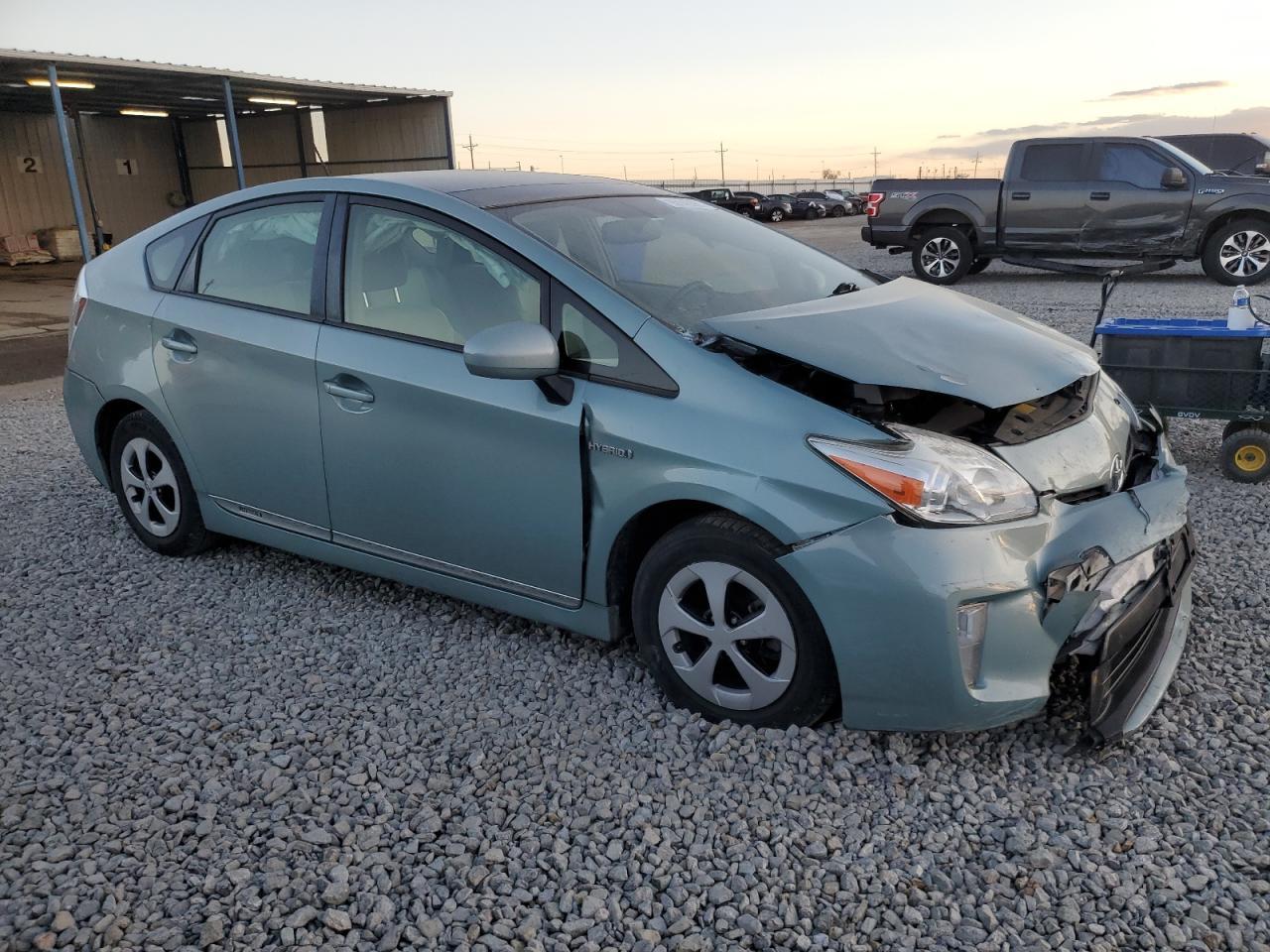 2014 TOYOTA PRIUS