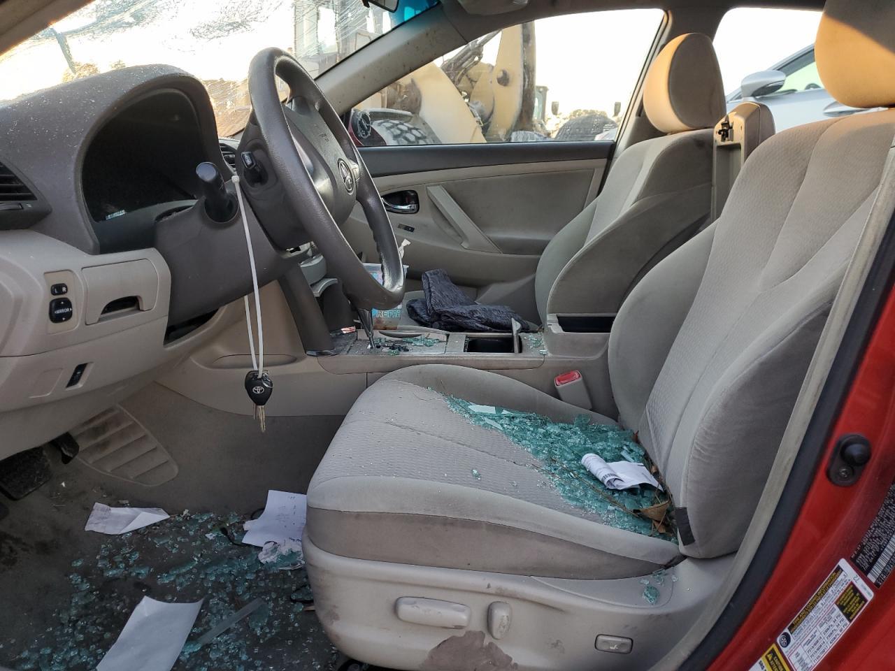 2010 TOYOTA CAMRY