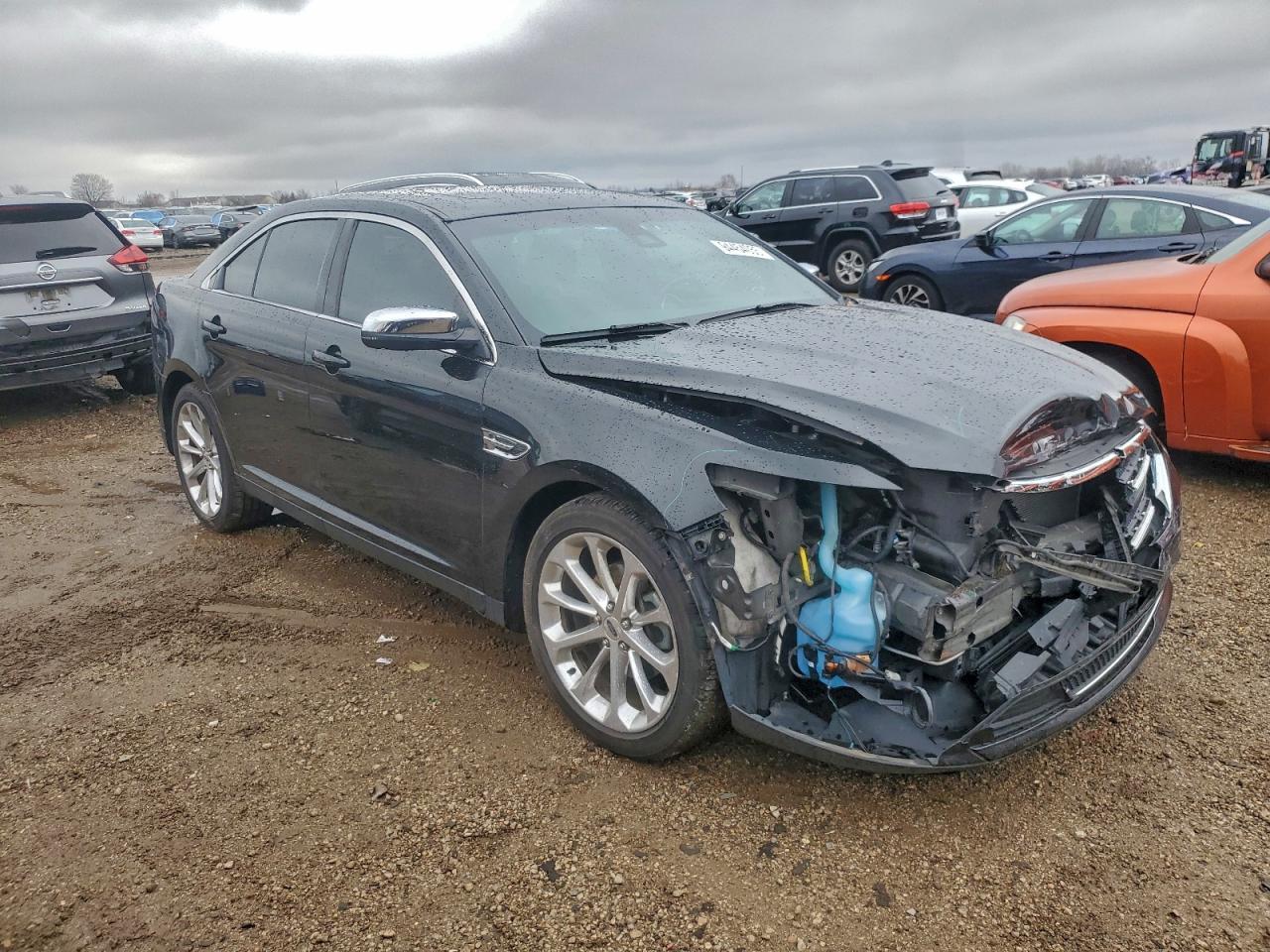 2015 FORD Taurus