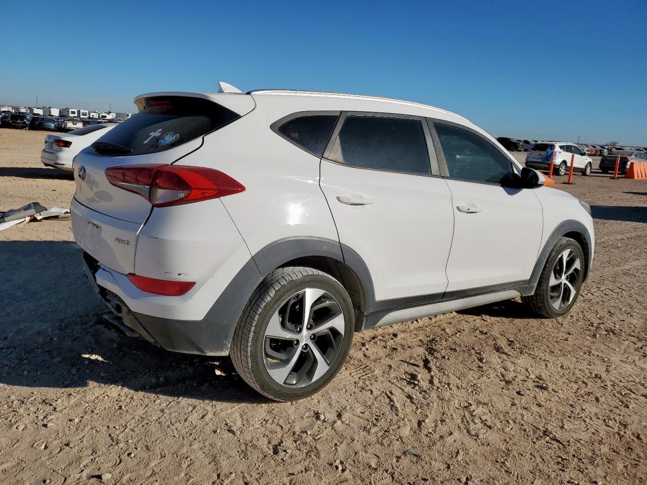 2018 HYUNDAI TUCSON