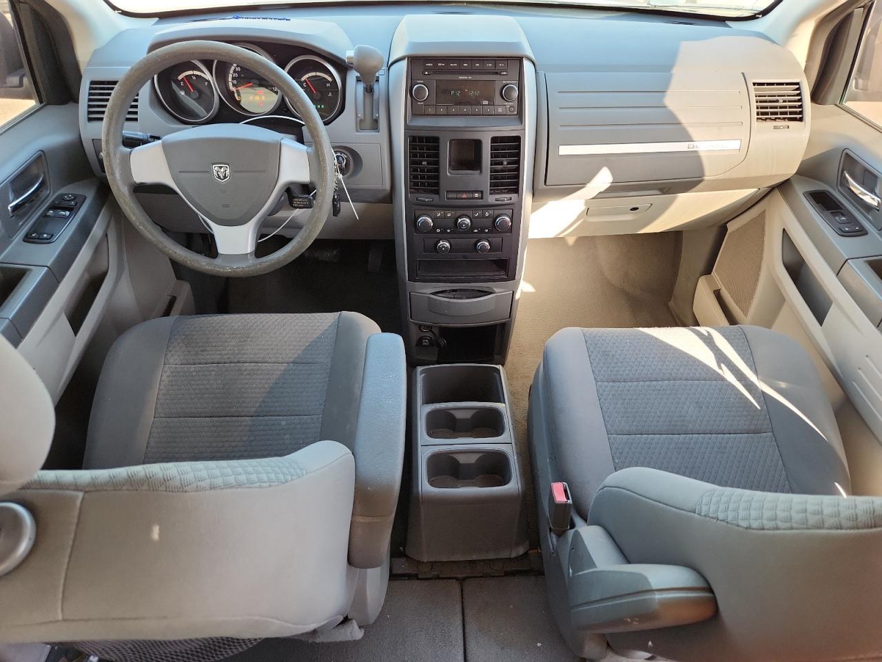 2010 DODGE GRAND CARAVAN