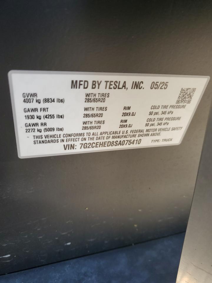 2025 TESLA Cybertruck