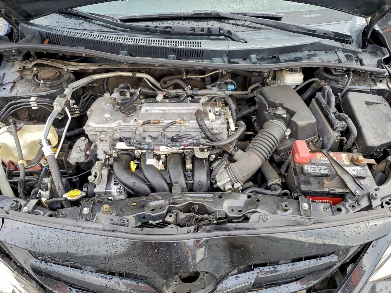2013 TOYOTA COROLLA