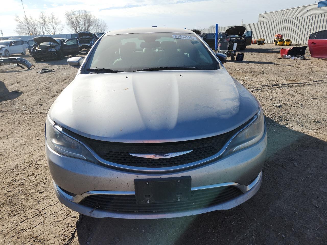 2016 CHRYSLER 200