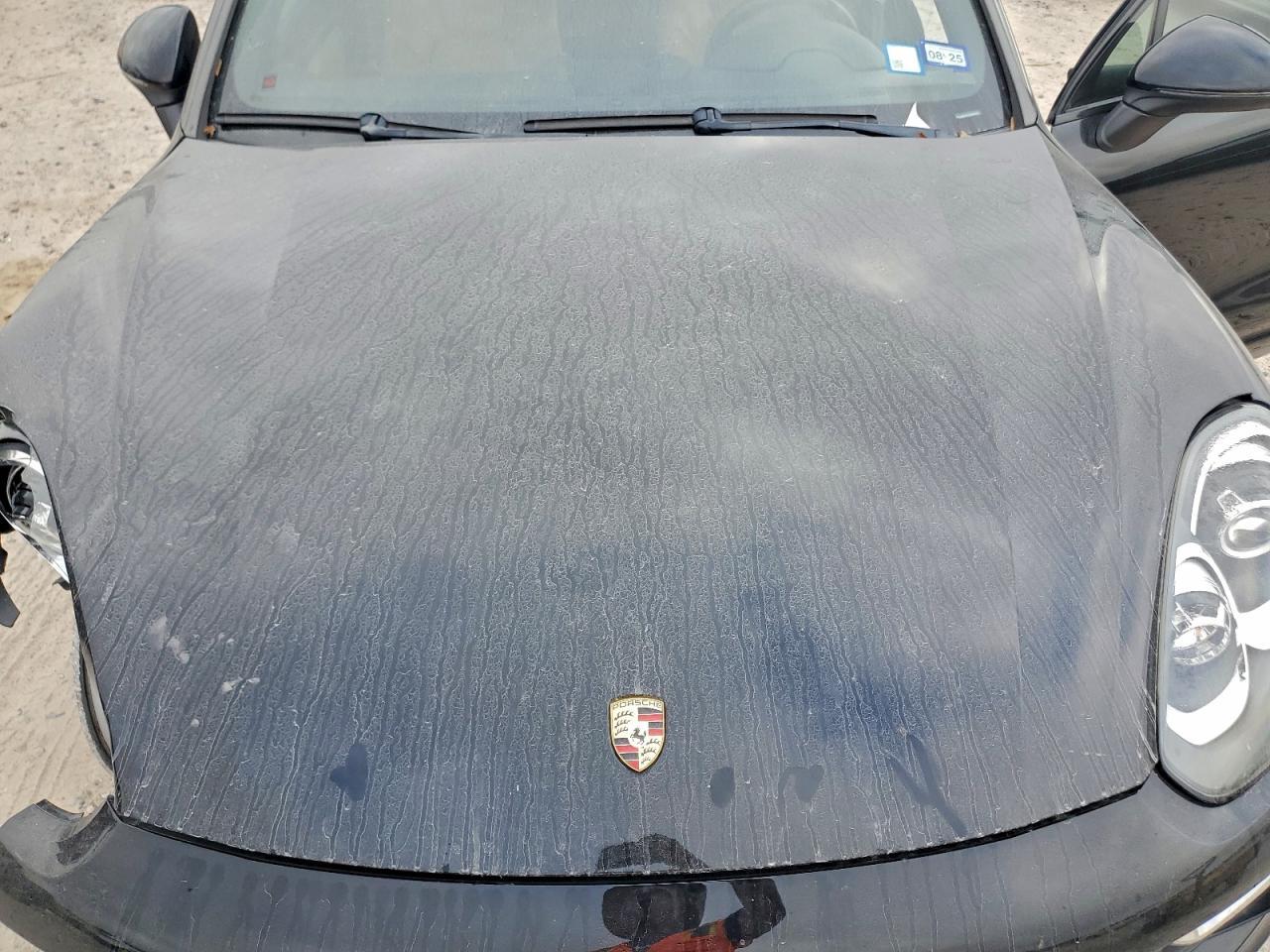 2018 PORSCHE CAYENNE