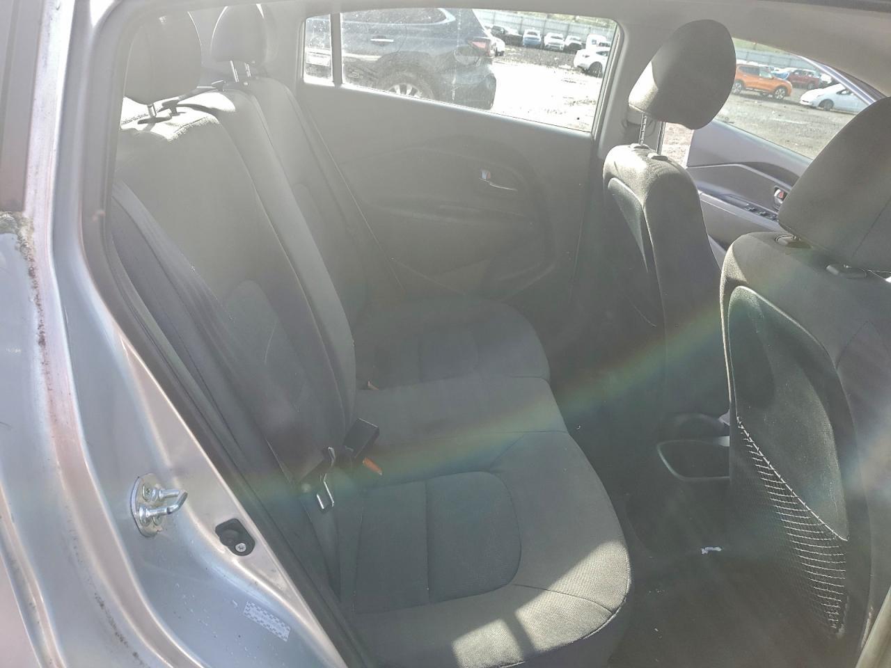 2013 KIA RIO