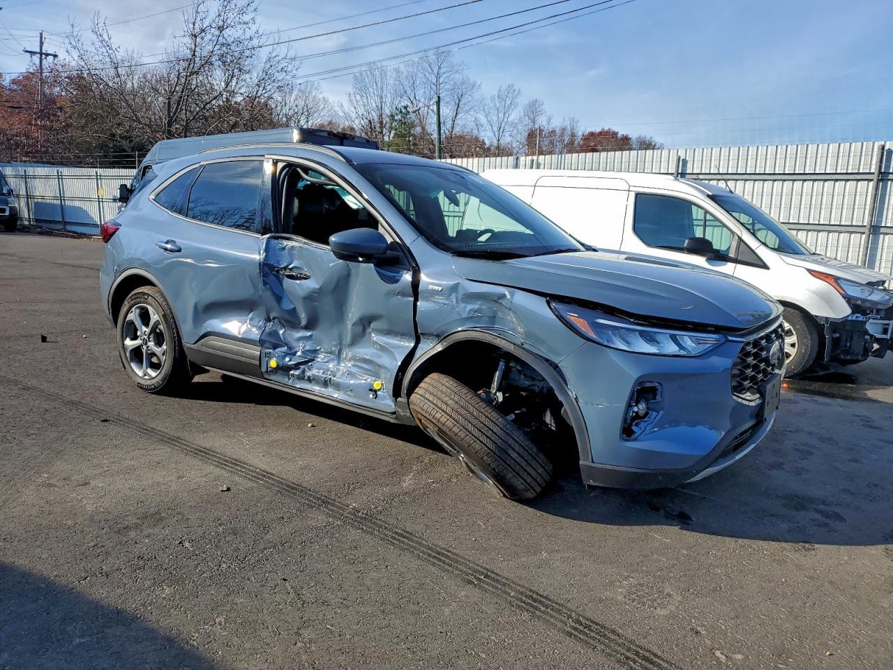 2025 FORD ESCAPE