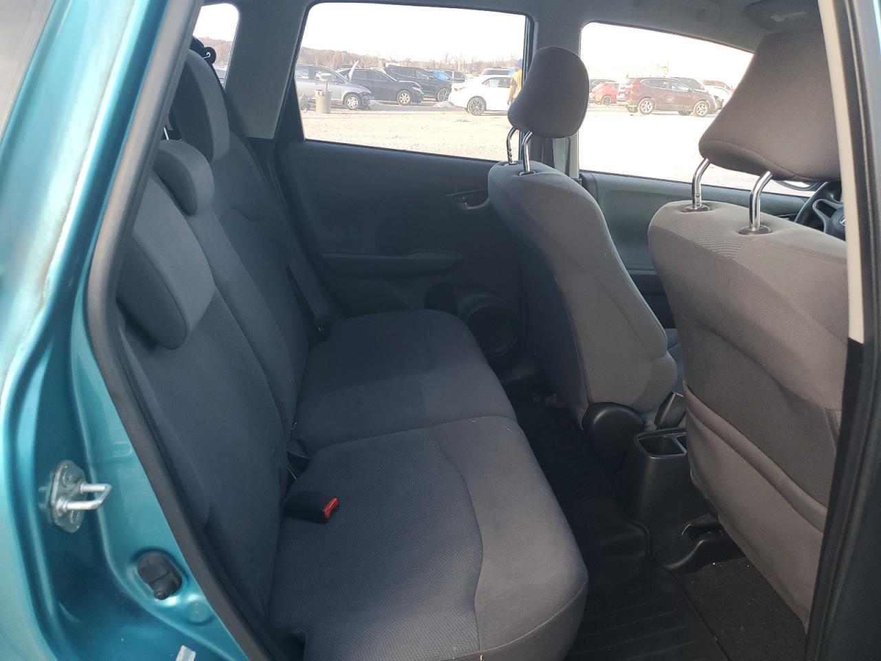 2012 HONDA FIT