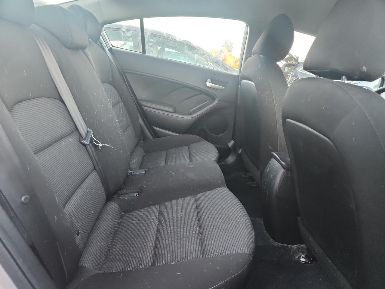 2017 KIA FORTE
