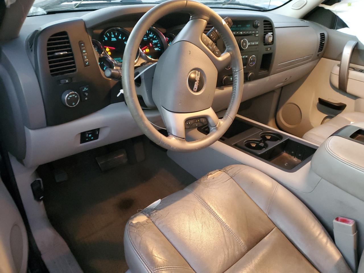 2011 GMC Sierra