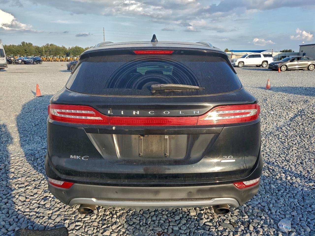 2016 LINCOLN MKC