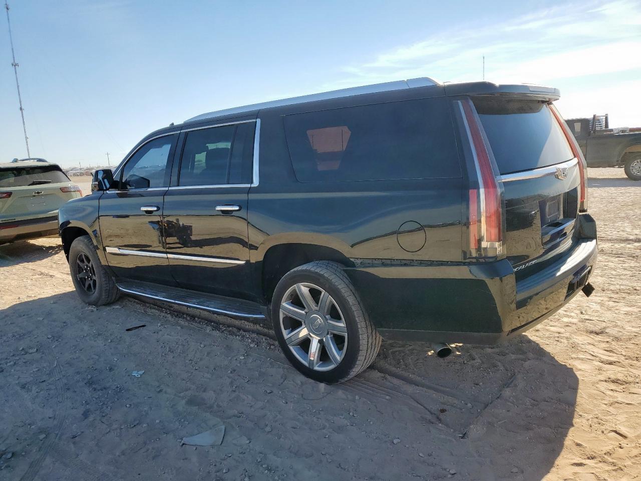 2016 CADILLAC Escalade ESV