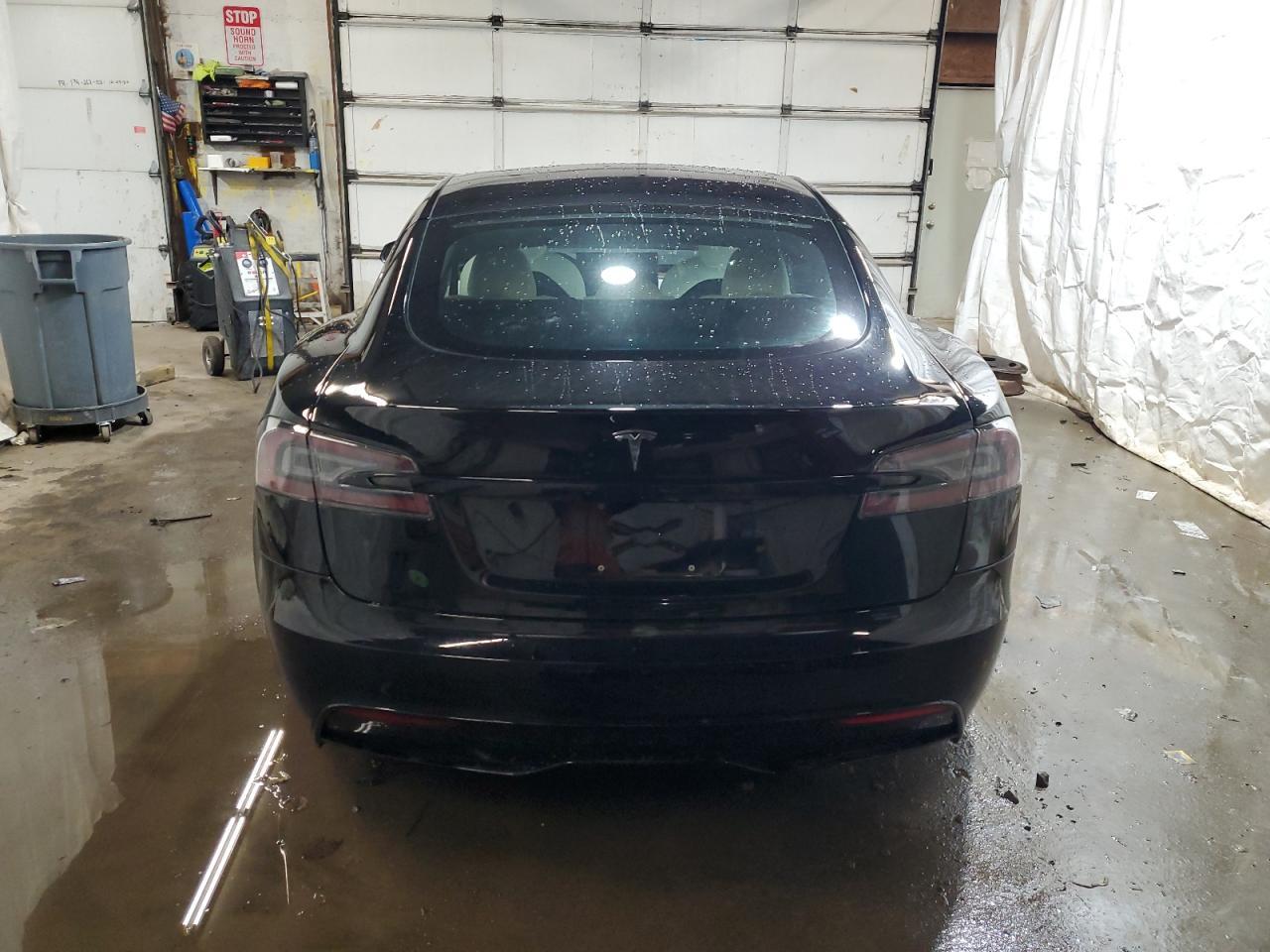 2022 TESLA MODEL S