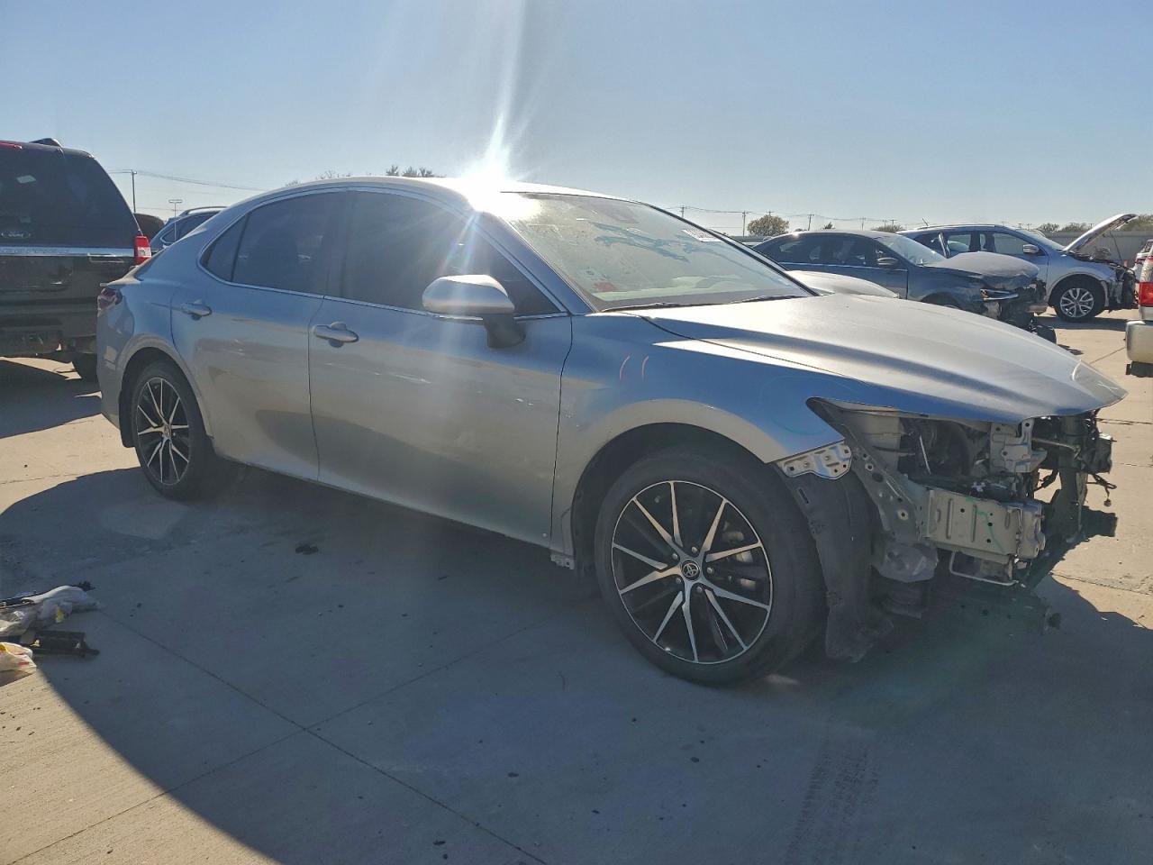 2024 TOYOTA CAMRY