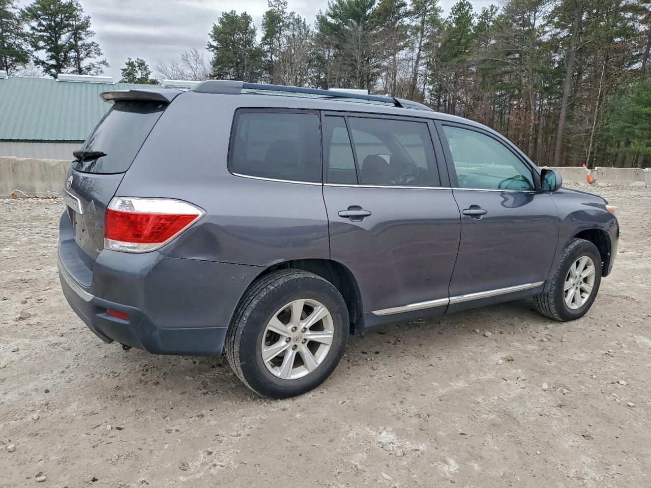 2012 TOYOTA HIGHLANDER