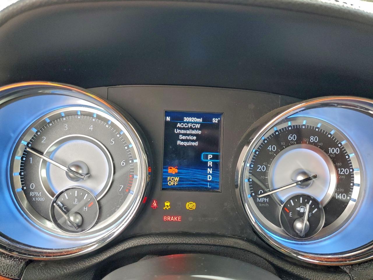 2014 CHRYSLER 300