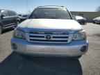 2004 TOYOTA HIGHLANDER