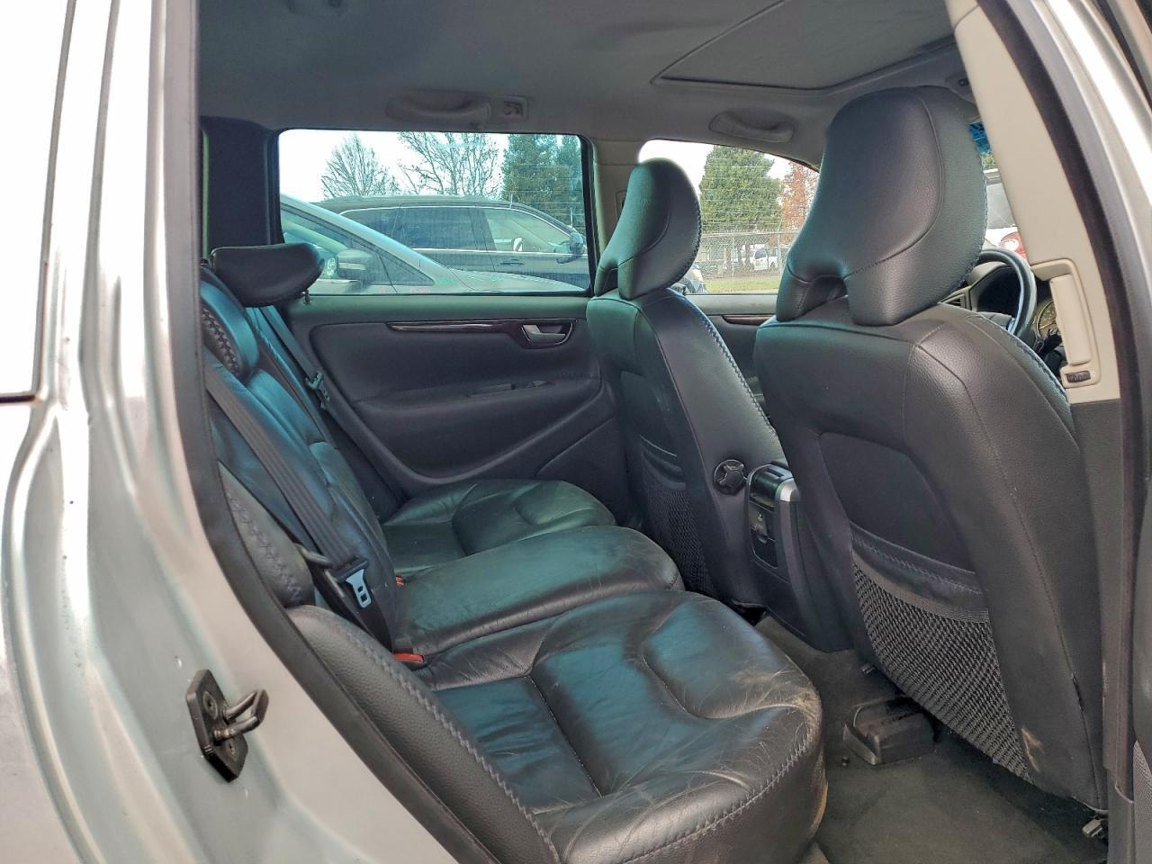 2006 VOLVO XC70