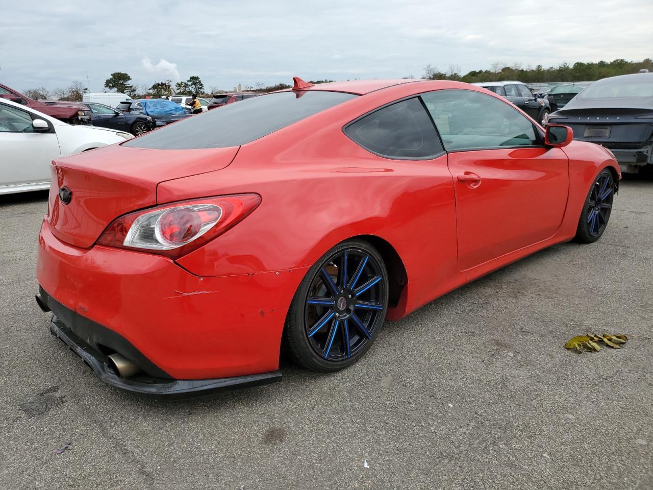2010 HYUNDAI GENESIS