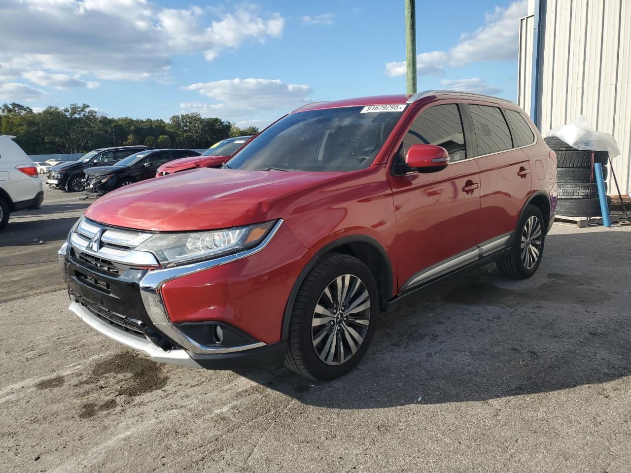 2019 MITSUBISHI outlander