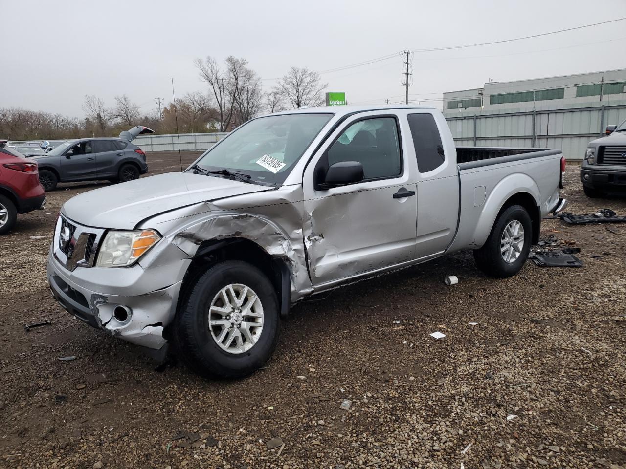 2015 NISSAN Frontier