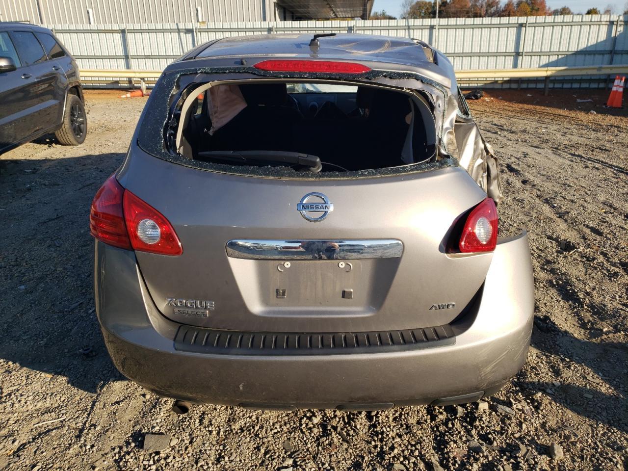 2014 NISSAN ROGUE