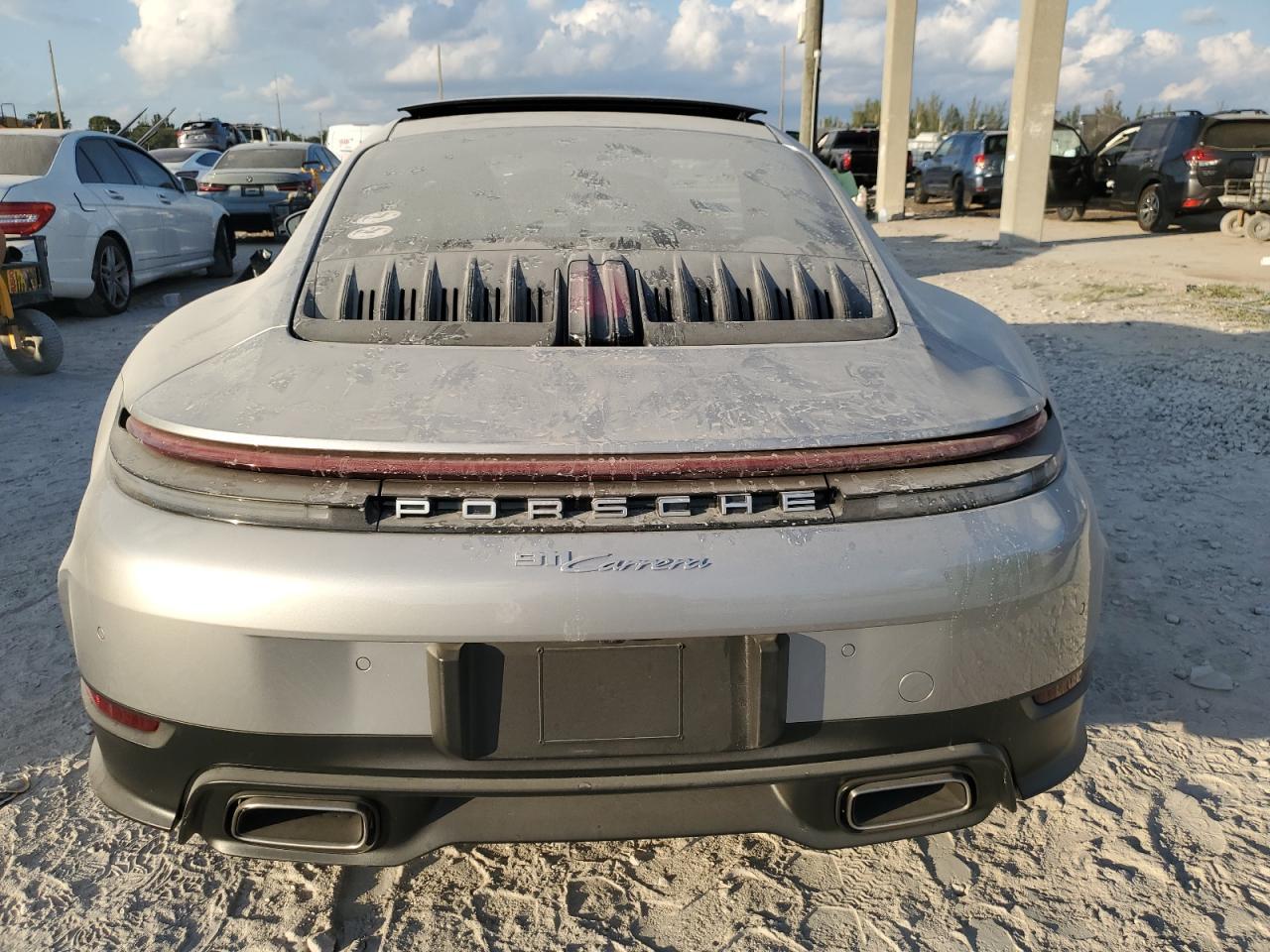 2025 PORSCHE 911