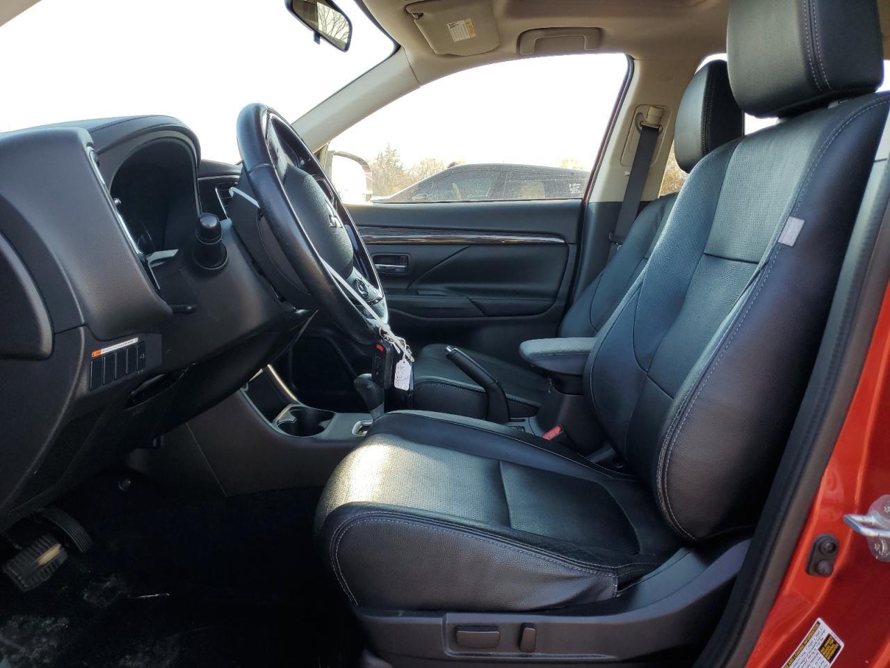 2016 MITSUBISHI outlander