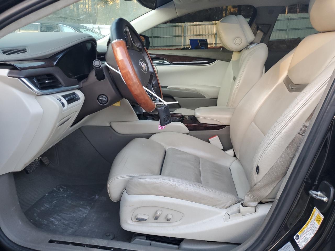 2013 CADILLAC XTS