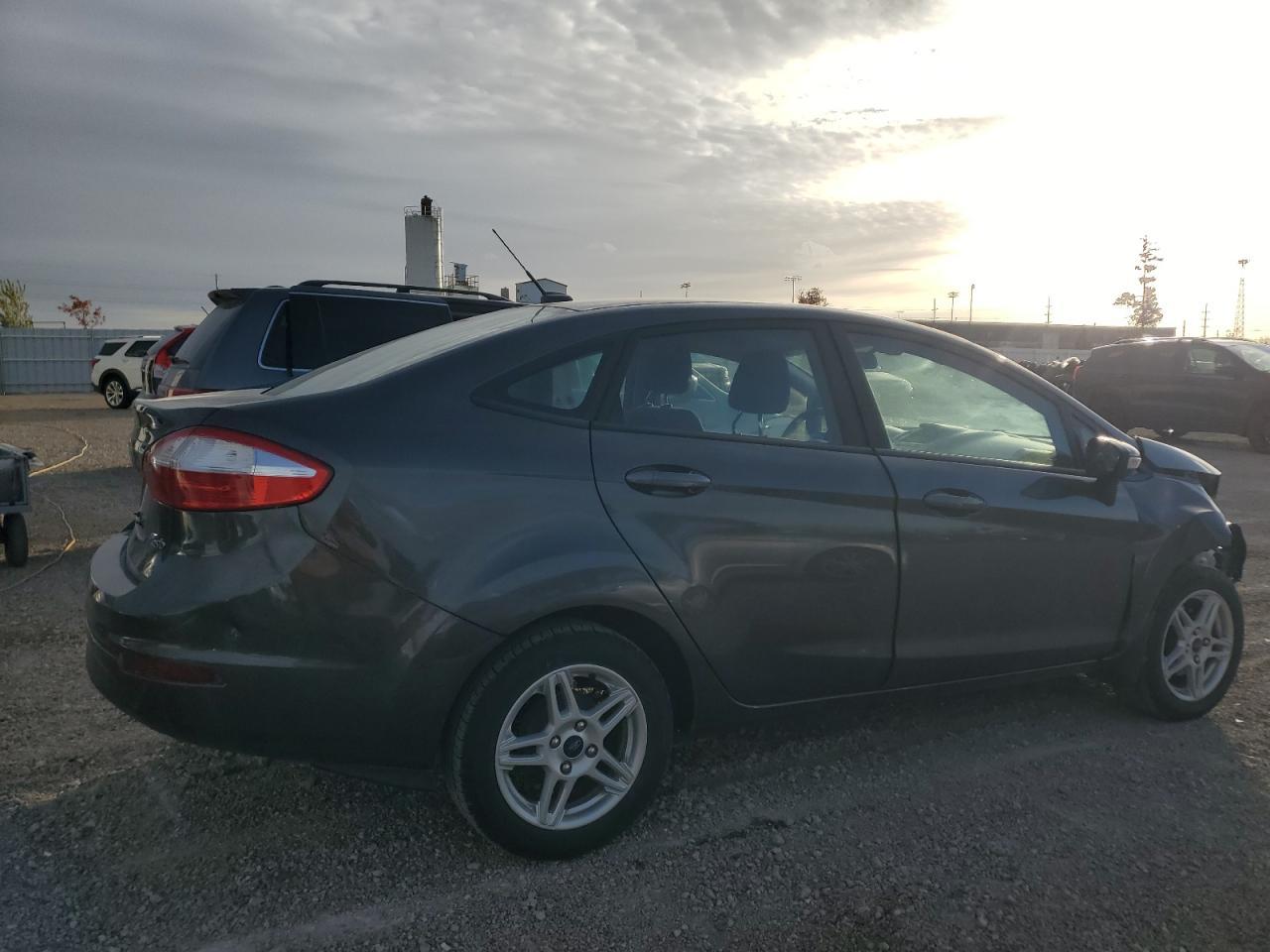 2018 FORD Fiesta