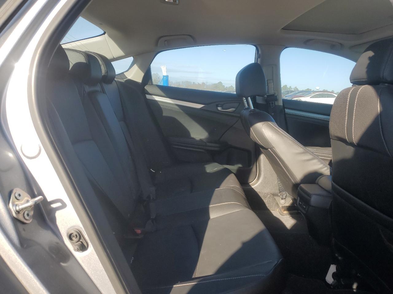 2016 HONDA CIVIC
