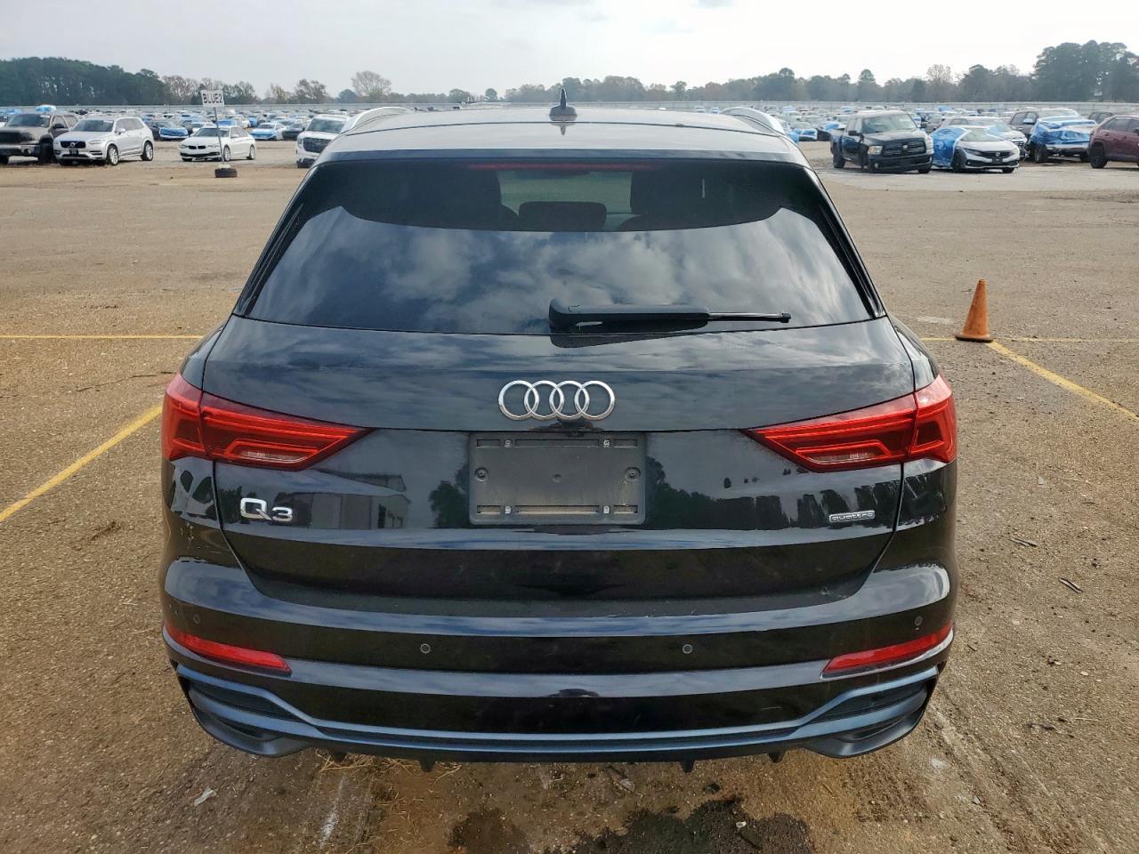 2020 AUDI Q3