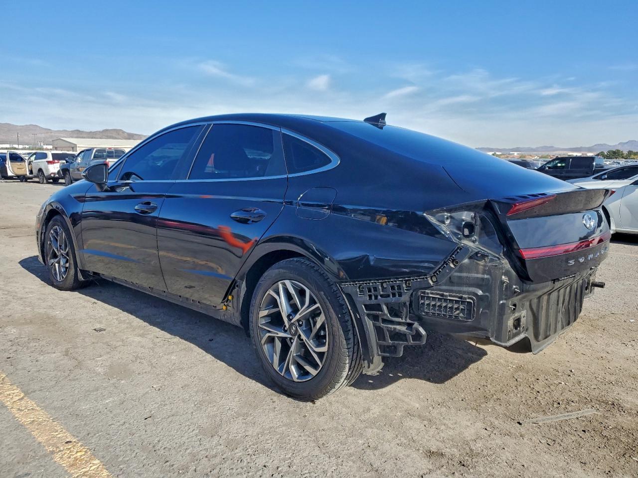 2022 HYUNDAI SONATA