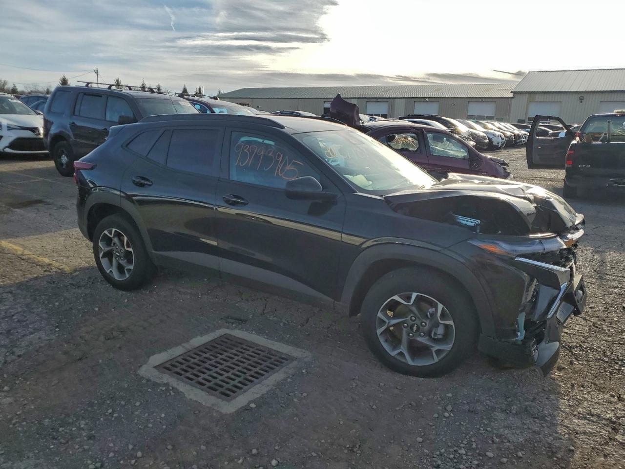 2025 CHEVROLET TRAX