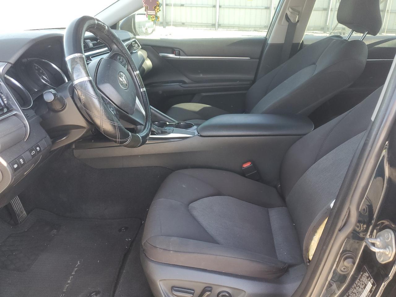 2018 TOYOTA CAMRY