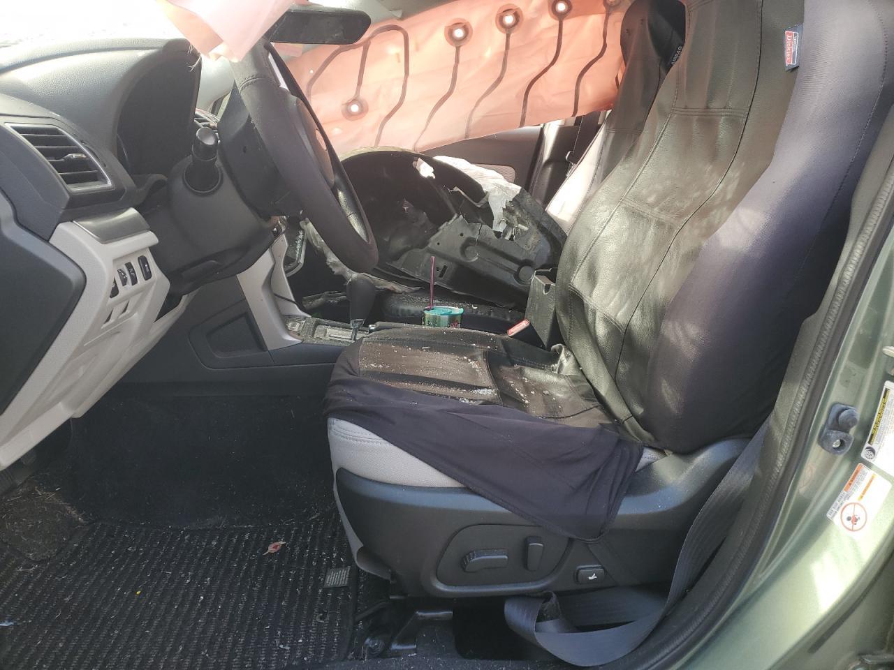 2017 SUBARU FORESTER