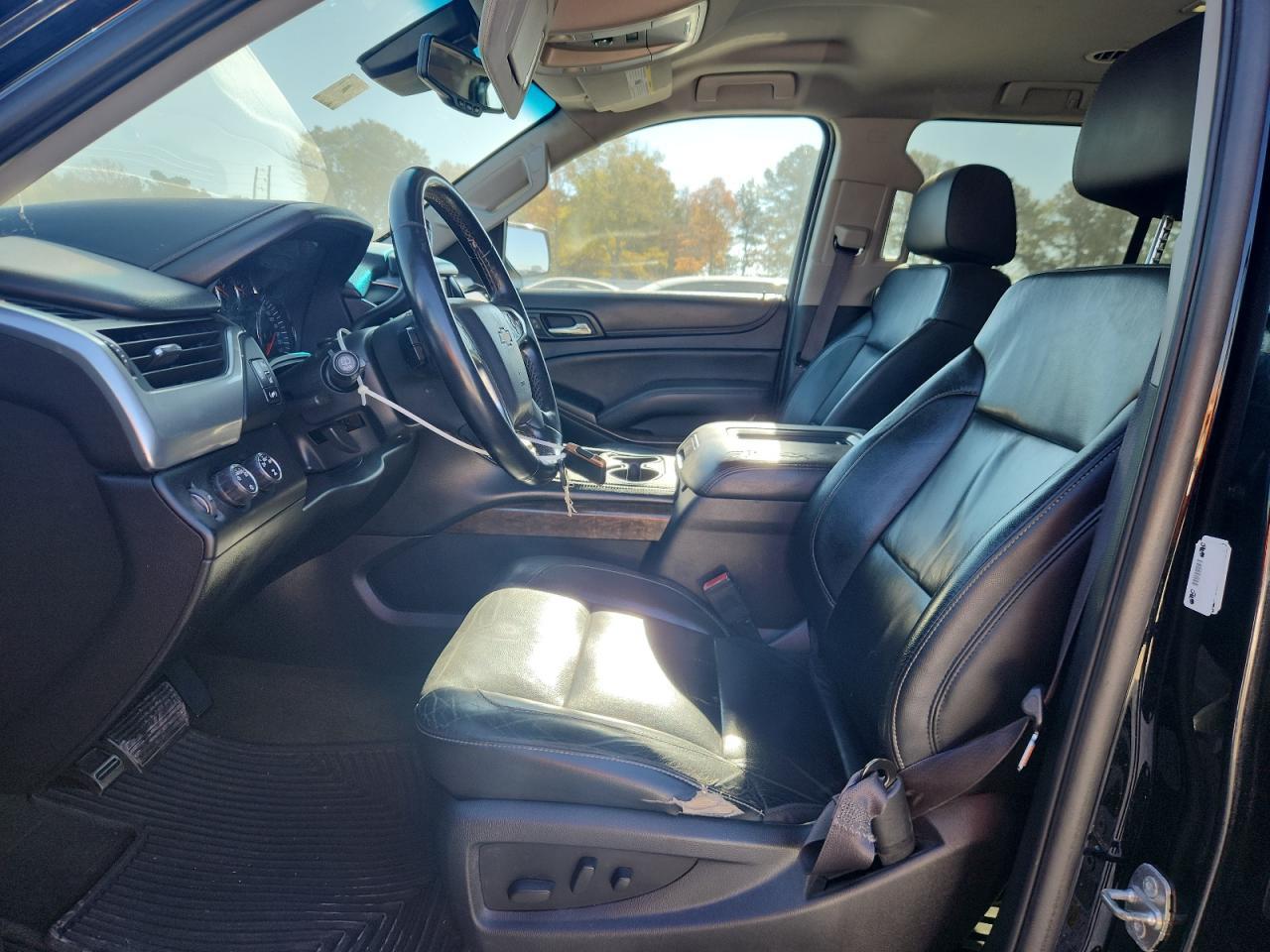 2015 CHEVROLET Suburban
