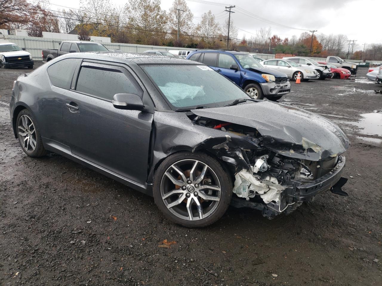 2014 TOYOTA SCION