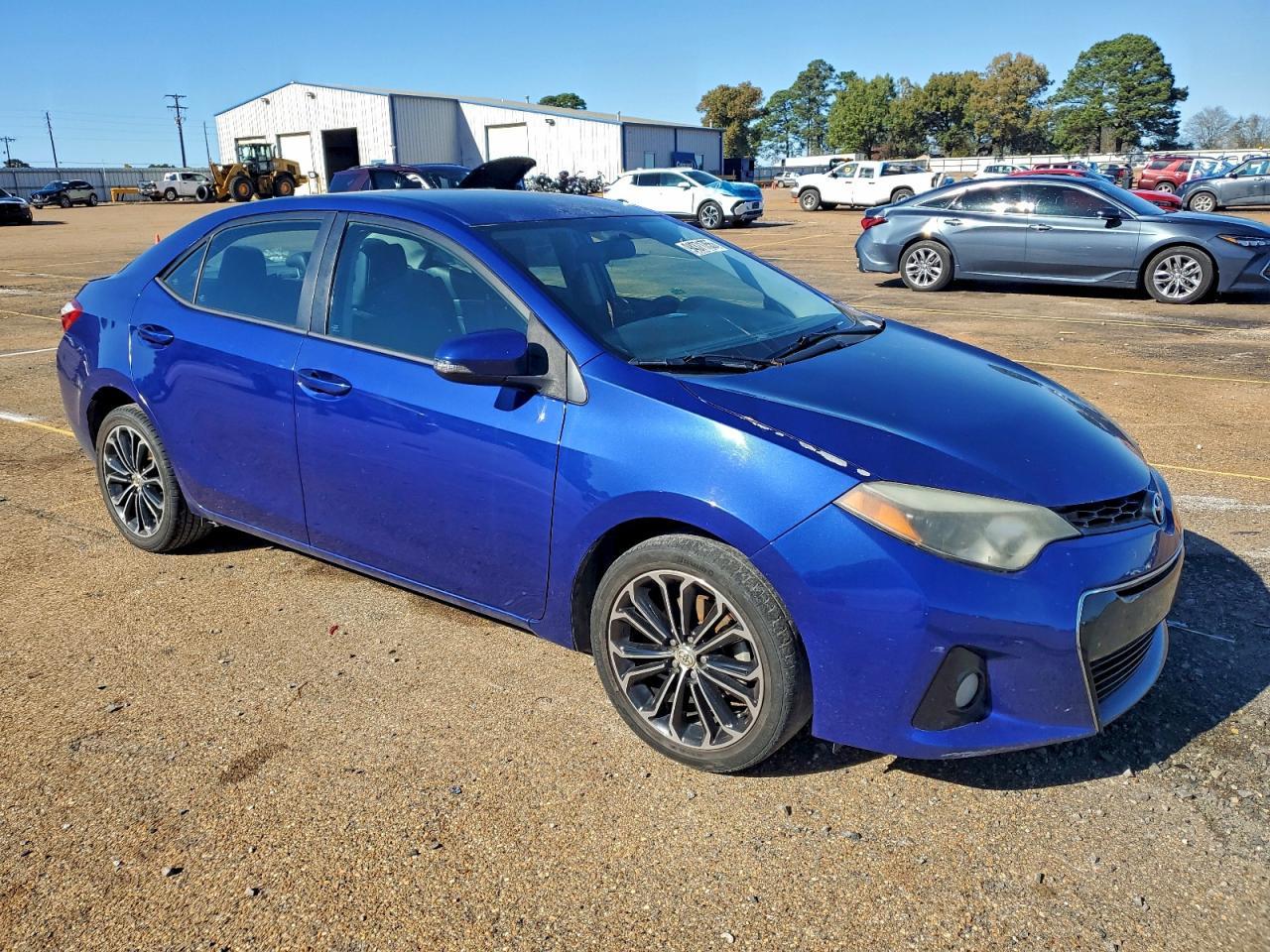 2015 TOYOTA COROLLA