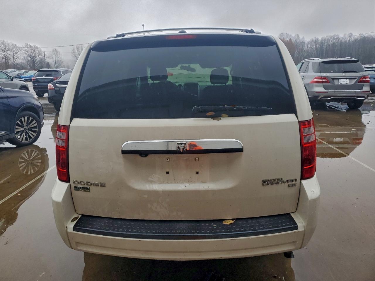 2010 DODGE GRAND CARAVAN