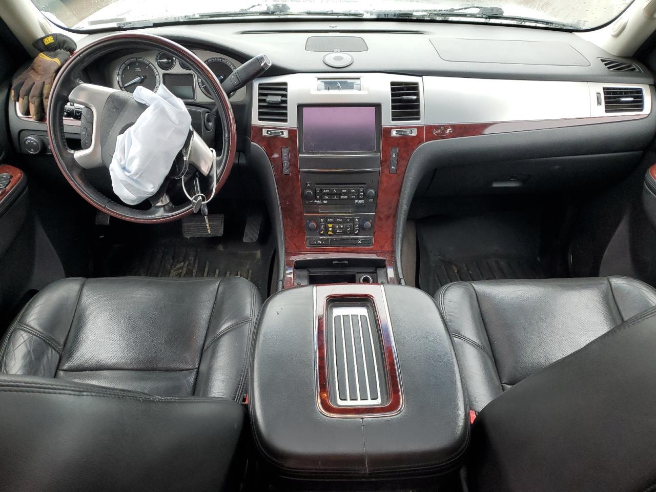 2014 CADILLAC Escalade ESV