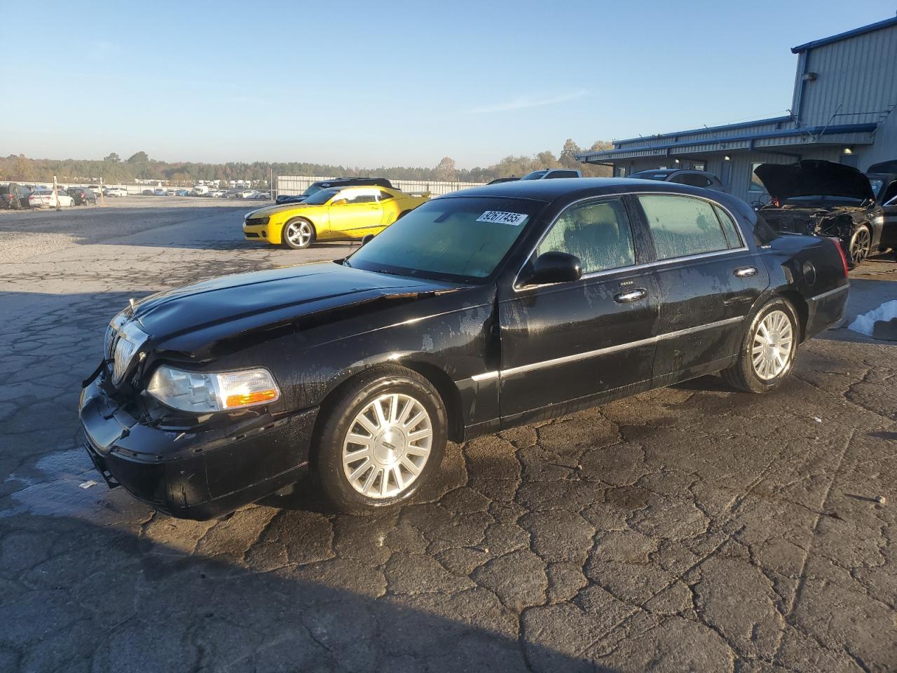 2003 LINCOLN Town Car