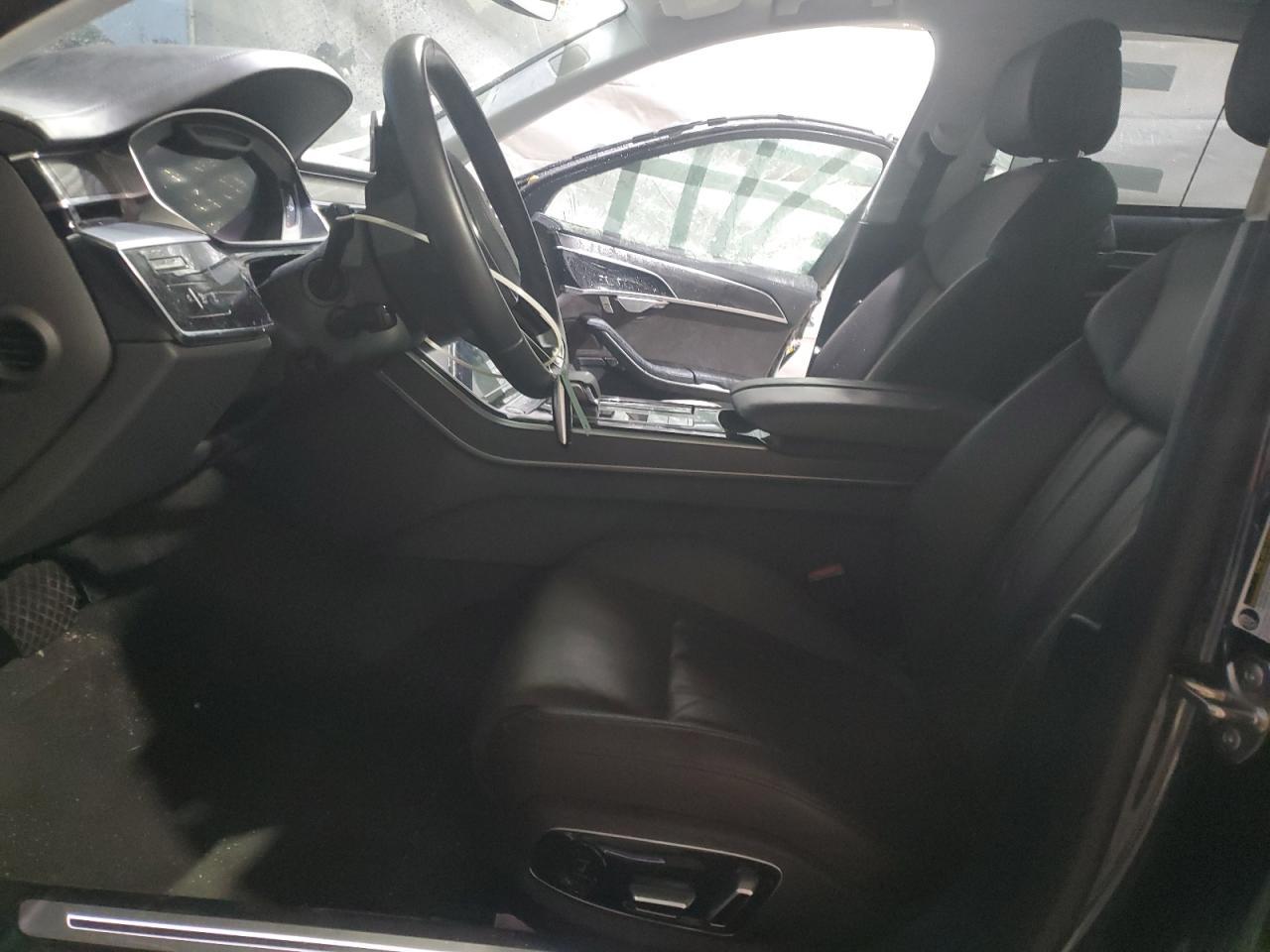 2019 AUDI A8