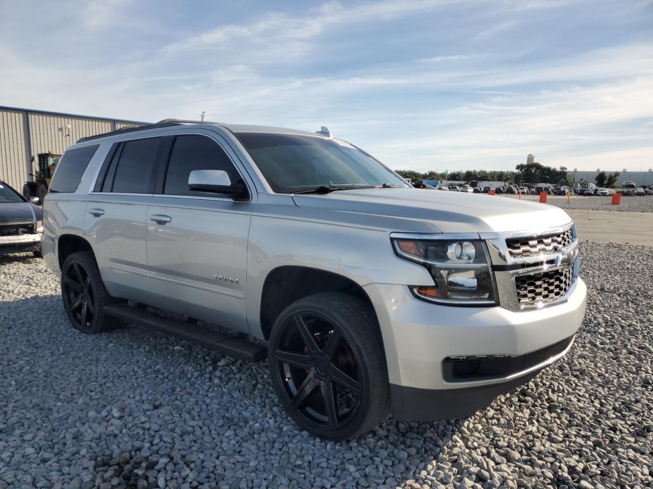 2018 CHEVROLET Tahoe